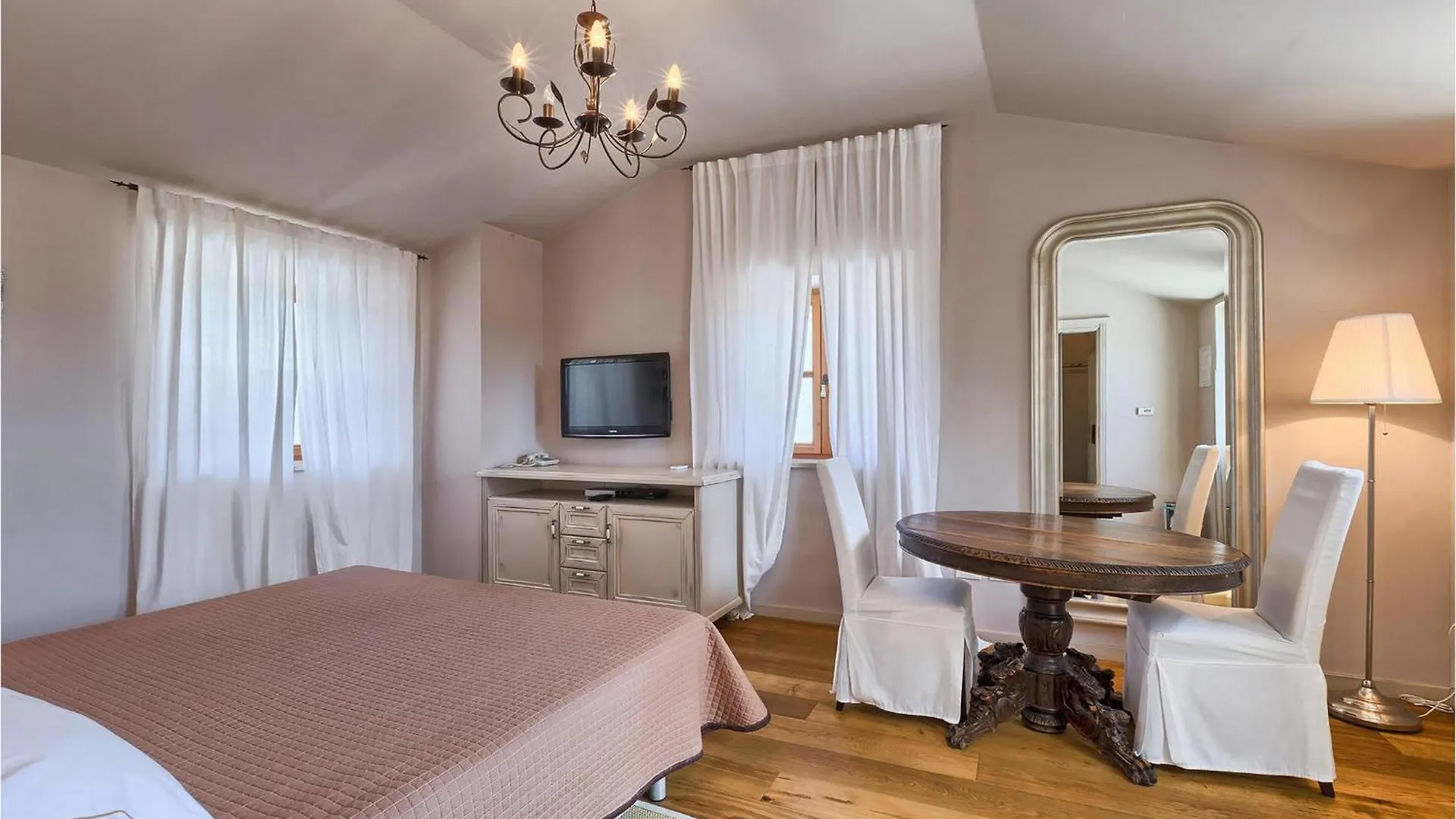 Villa Benvenuti Motovun 0*,
